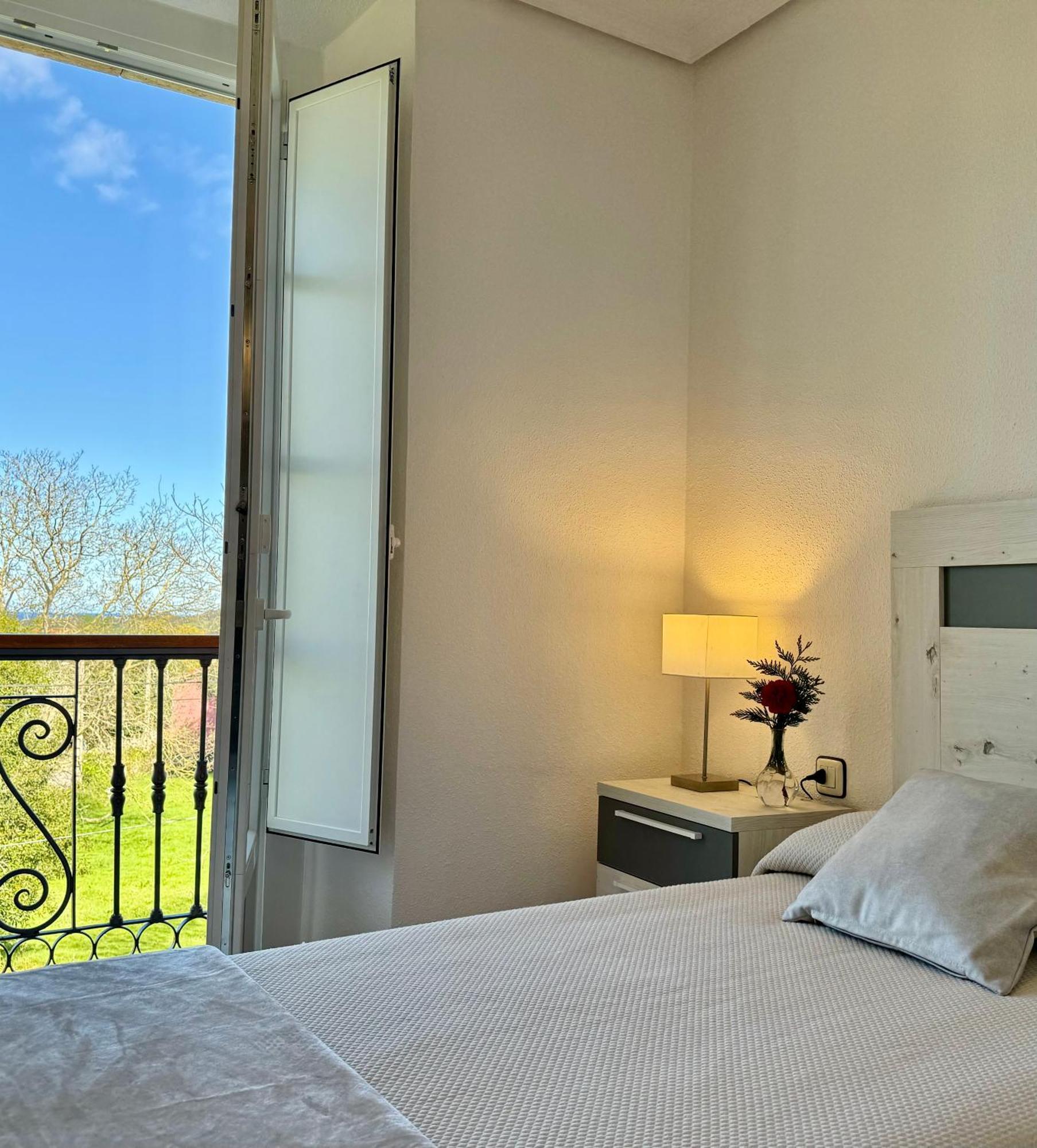 Apartamentos Santa Marina Llanes Zewnętrze zdjęcie