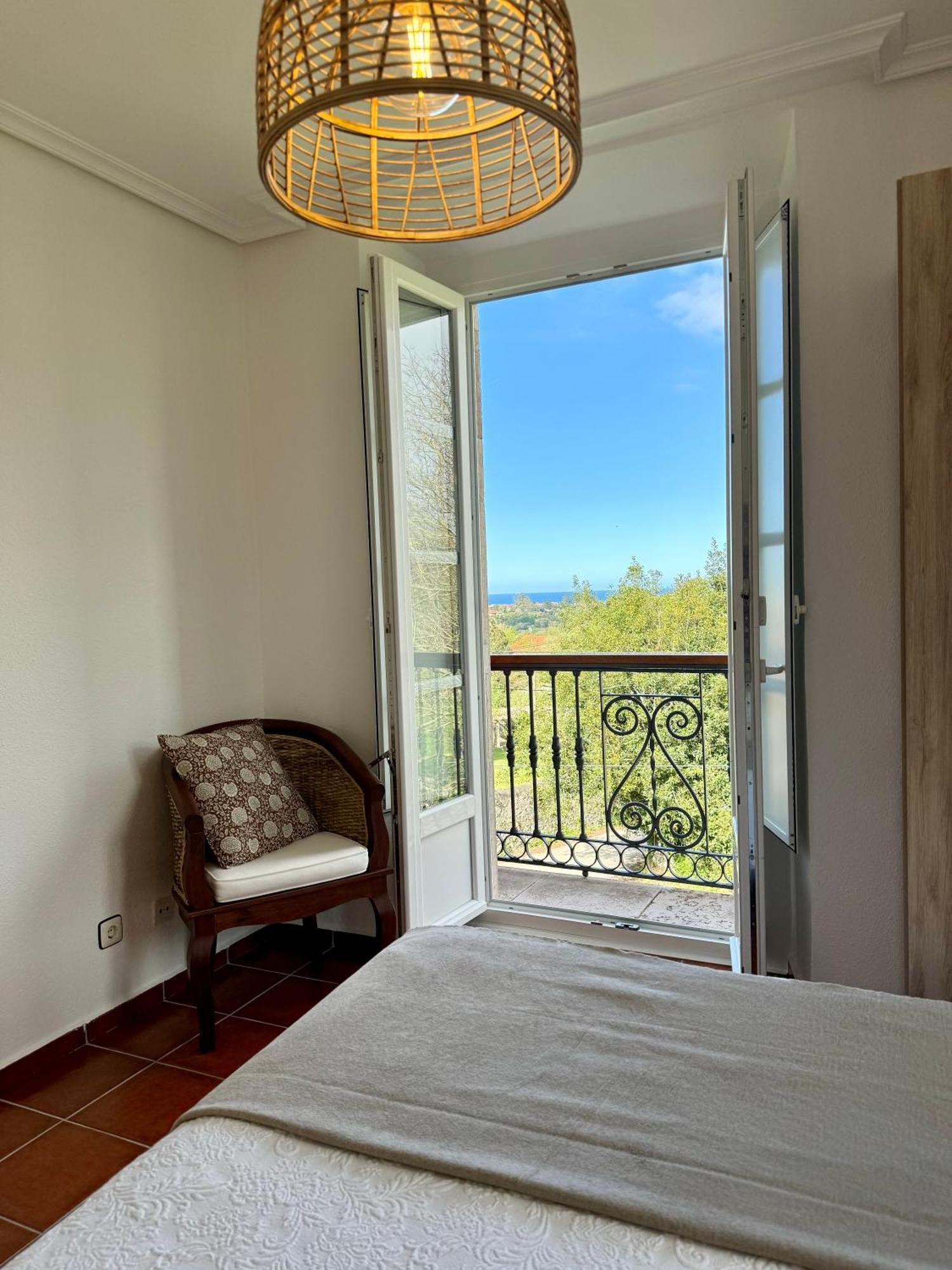 Apartamentos Santa Marina Llanes Zewnętrze zdjęcie